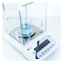 Balanza de laboratorio Baxtran ADA de 0,001 g