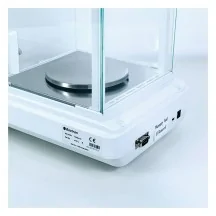 Balanza de laboratorio Baxtran ADA de 0,001 g